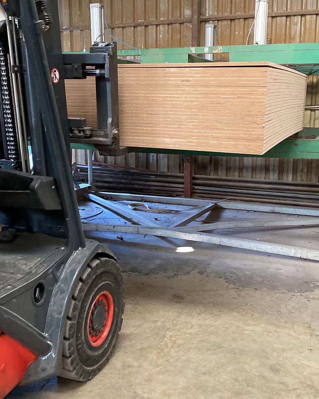 ام دی اف خام 3 میل